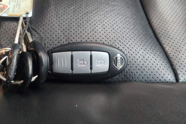 Used Nissan X-Trail 2014 2.0L CVT Smart Edition 2WD