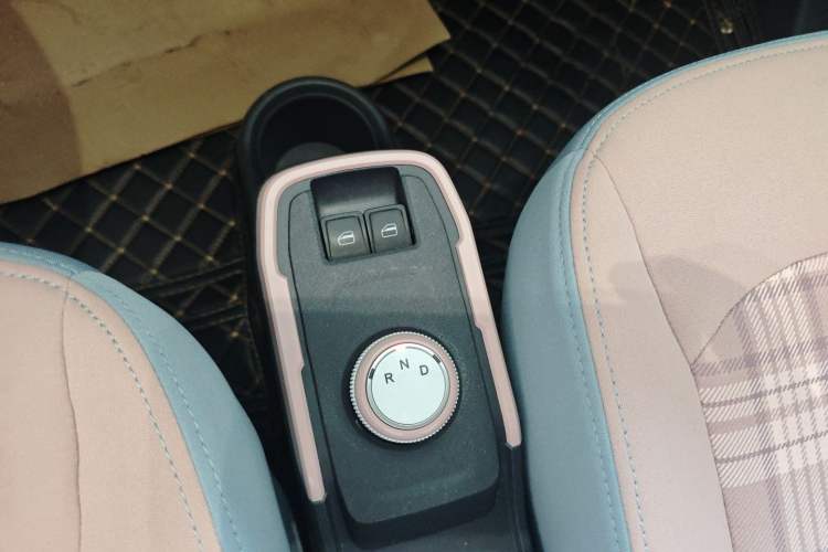 Used Chery QQ Ice Cream 2022 Taohuanxi Sweet Peach Edition
