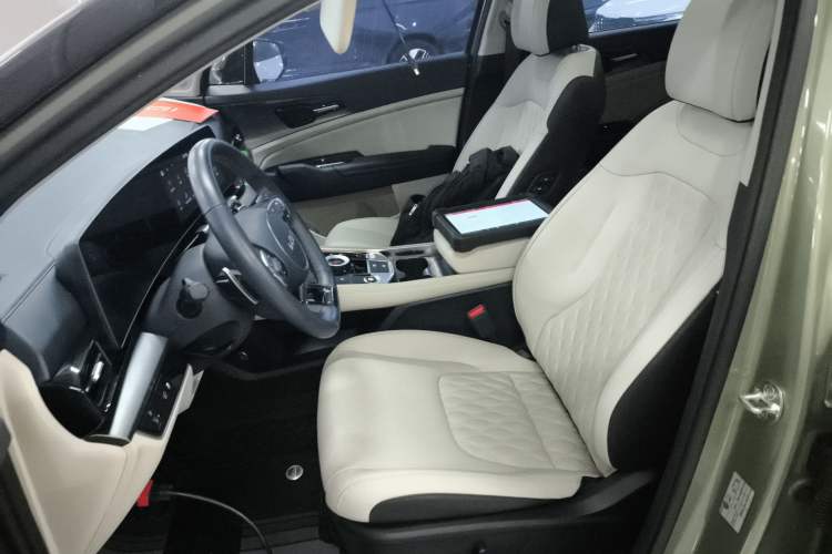 Used Kia Sportage (Chinese Domestic Model) 2023 2.0L HEV Two-Wheel Drive Flagship Edition
