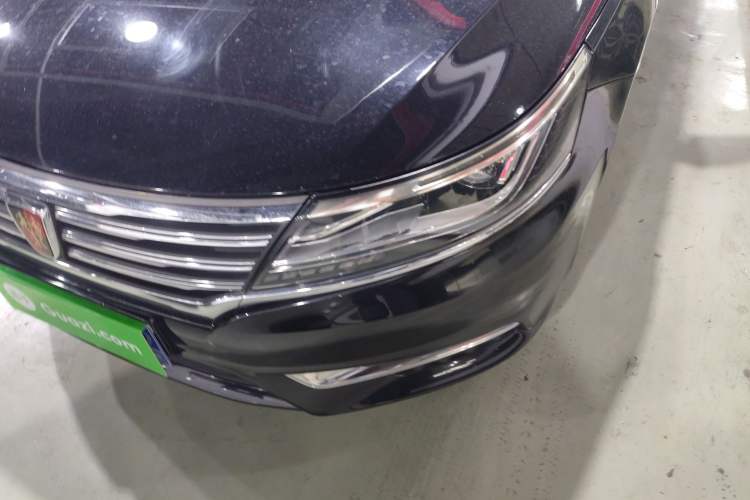 Used Roewe i6 2018 20T Automatic Internet ZhiZun Edition
