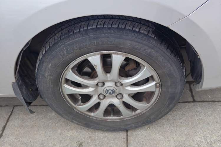 Used Changan Alsvin V3 2012 1.3L Manual Comfort Version China IV Standard
