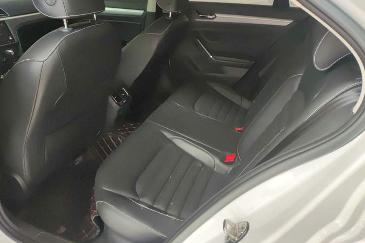 Used Volkswagen Lamando 2019 280TSI DSG Comfort Edition China VI standard