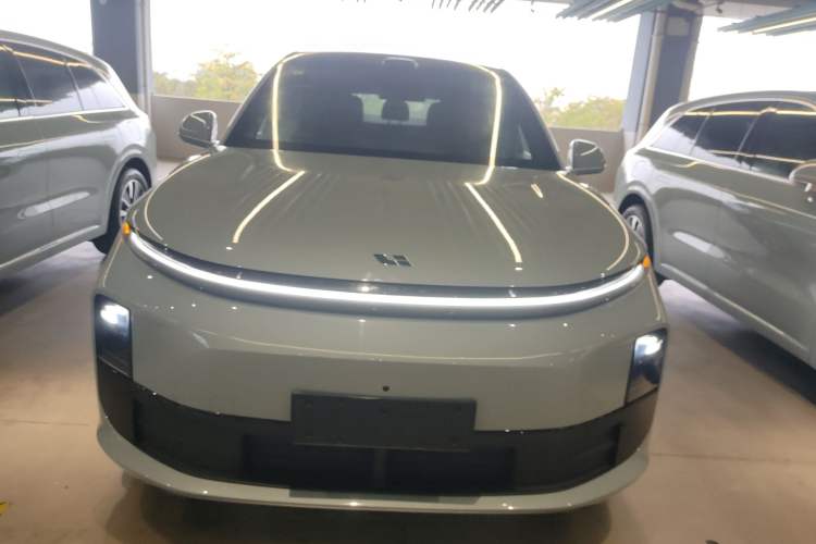 Used Li Auto L6 2025 Pro Smart Refresh Edition