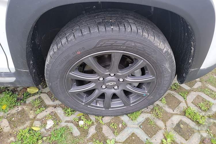 Used Chery Tiggo 3X 2024 1.5L CVT Excellence Edition Right Front Wheel Hub