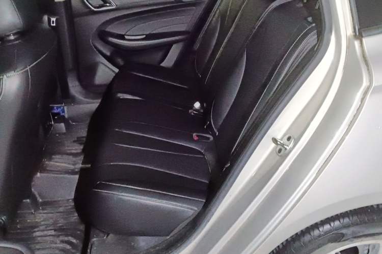 Used Roewe i5 2020 1.5L Automatic 4G Connect Luxury Flagship Edition