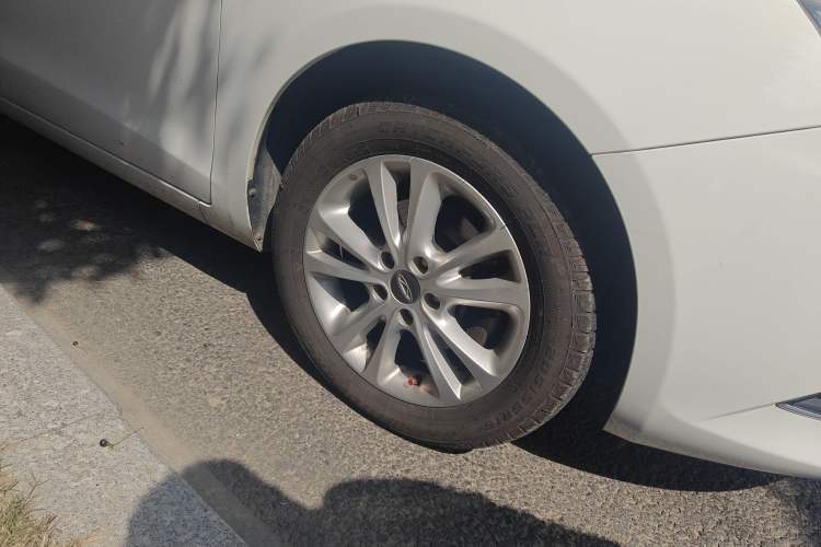 Used Chery Arrizo 7 2015 1.6L Manual ZhiShang Edition
