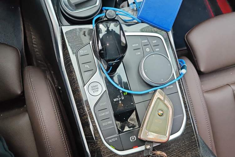 Used BMW 3 Series 2021 Second Facelift 325Li M Sport Package
