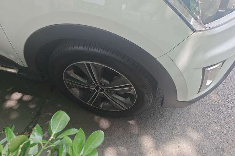 Used Hyundai ix25 2015 1.6L Automatic Two-Wheel Drive Smart GLS Trim