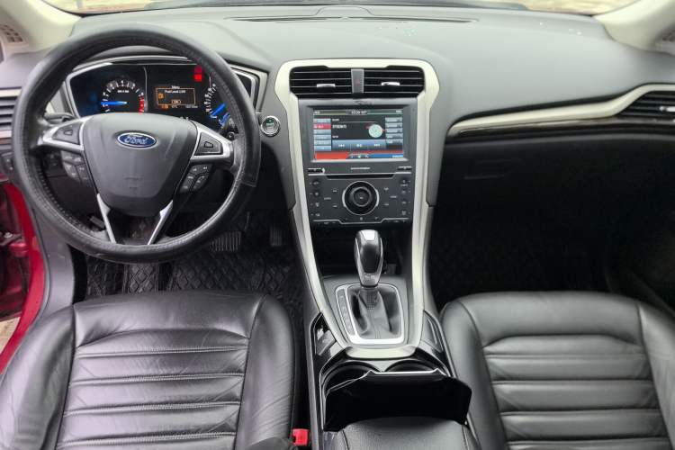 Used Ford Mondeo 2013 2.0L GTDi 200 Fashion Edition