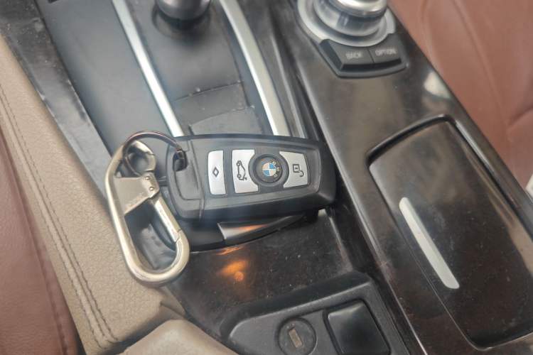 Used BMW 5 Series 2011 523Li Luxury Model Vehicle Key