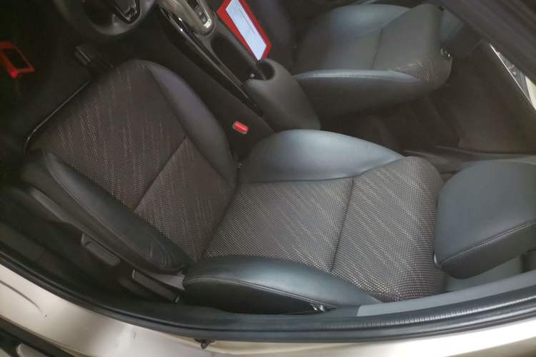 Used Honda XR-V 2017 1.8L EXi CVT Comfort Version Left Front Seat