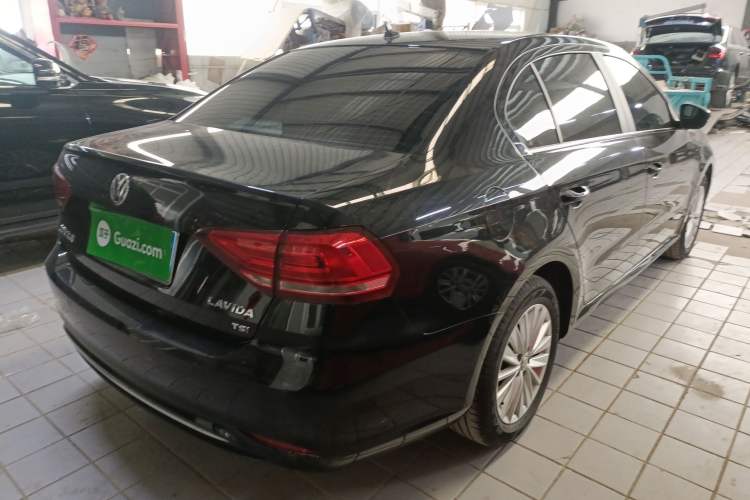 Used Volkswagen Lavida 2019 Lavida Start 1.5L Automatic Trendy Version China VI Standard
