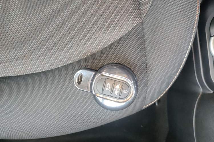 Used MINI MINI 2016 1.2T ONE Pioneer Edition
