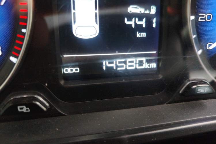 Used Geely Auto Vision X3 2020 1.5L CVT Luxury Model Odometer Close Up