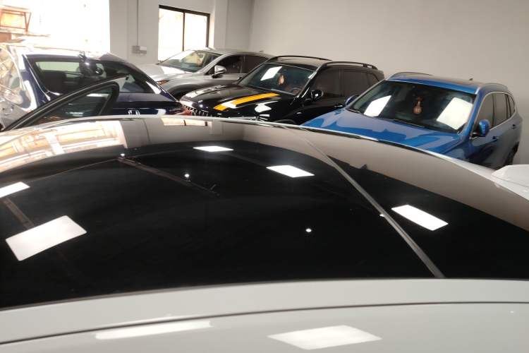 Used Jaguar XFL 2020 XFL 2.0T P200 Two-Wheel-Drive Elite Edition Roof