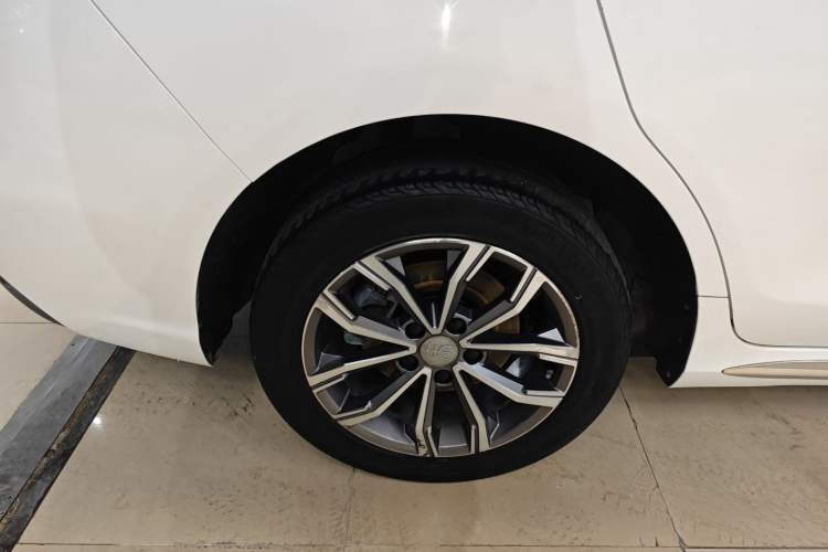 Used BYD Song MAX 2019 1.5T Automatic Smart Connect Prestige 7-Seater China V Standard