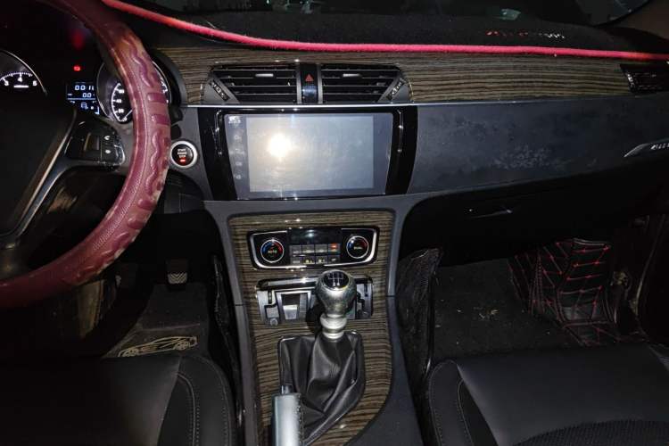 Used Zotye T600 2016 1.5T Manual Luxury Edition
