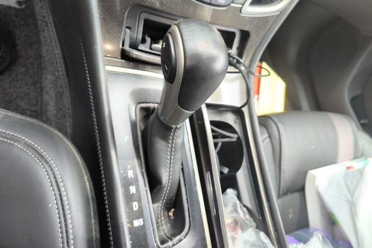 Used Buick LaCrosse 2013 2.0T SIDI Elite Tech Version Gear Lever