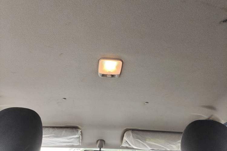 Used Dongfeng Ruichi 2021 2.4T Diesel 4x4 Adventure Edition Long Cargo Bed YCY24165-61