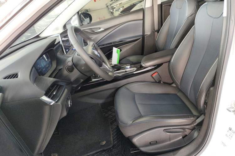 Used Buick Velite 6 2023 Revised Version 430 km Range – Commuter Edition
