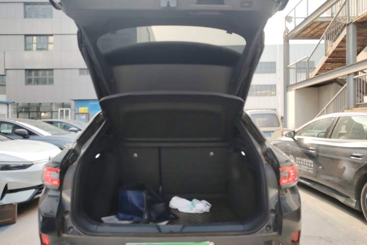 Used Volkswagen ID.4 CROZZ 2022 Long-Range Lite PRO Edition
