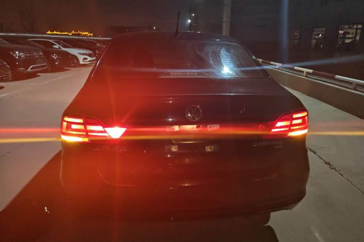 Used Volkswagen Santana 2016 1.6L Manual Fashion Edition