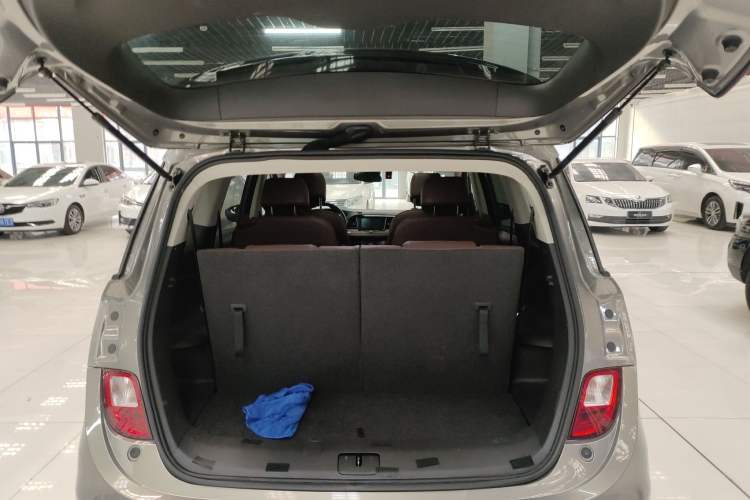 Used Buick GL6 2019 18T 6-Seater Connected Luxury Version China VI Standard