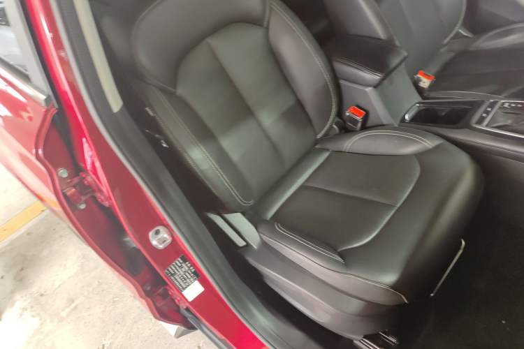 Used Roewe RX3 2018 1.6L CVT Internet Smart Edition