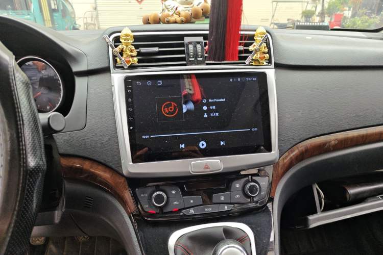 Used Haval H6 2014 Sport Version 1.5T Manual Two-Wheel Drive Elite Edition Audio And AC Panel