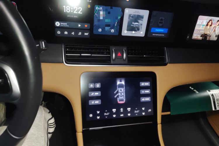 Used Li Auto ONE 2021 Extended-Range 6-Seater Version Audio And AC Panel