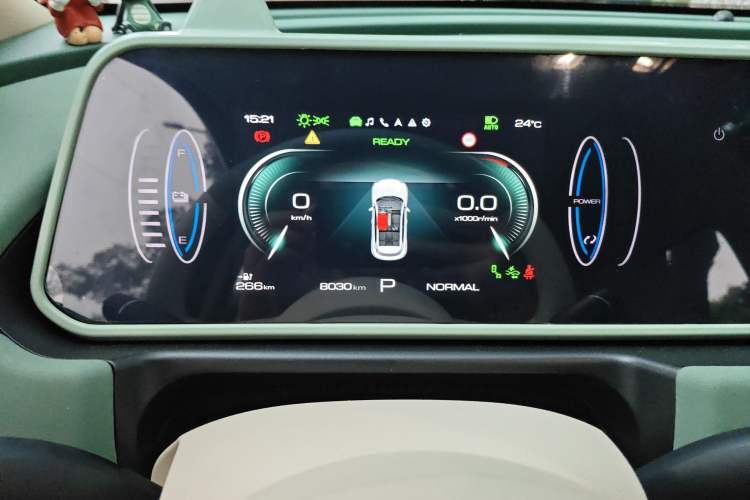 Used ORA Good Cat 2024 401 km Range Luxury Version 135 kW Instrument Cluster