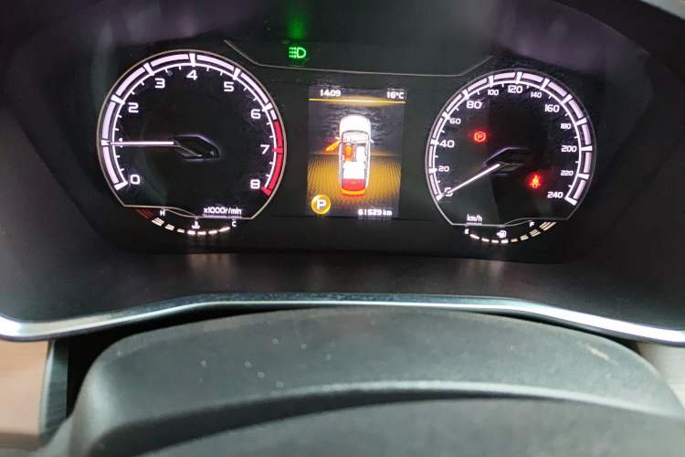 Used Geely Auto Coolray 2019 260T DCT Knight China VI Standard Odometer Close Up