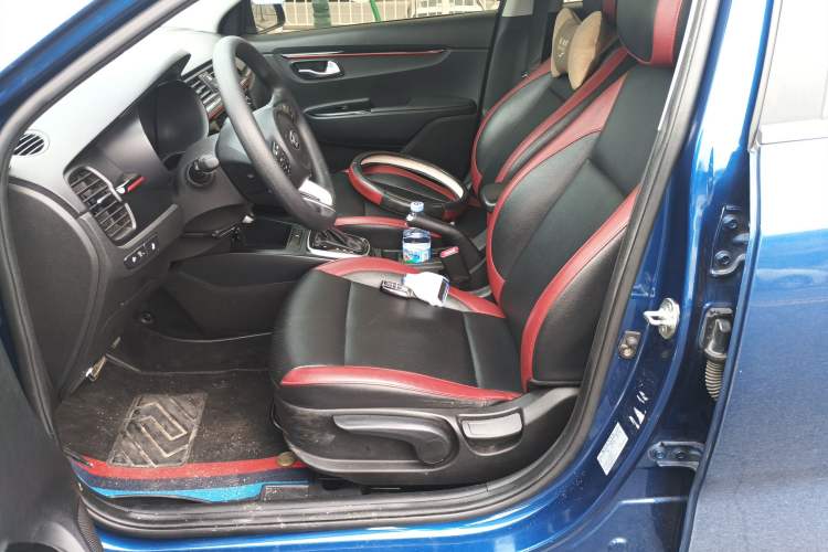 Used Kia KX Cross 2017 1.4L AT GLS
