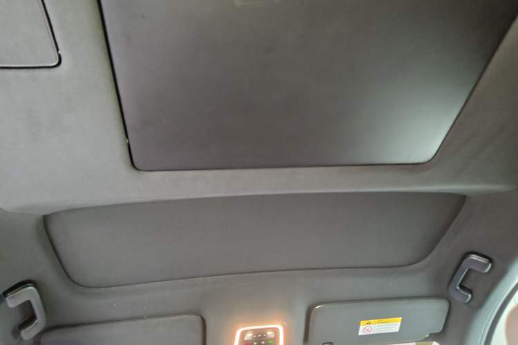 Used Nio ES8 2026 Model 6-seat Executive Signature Edition Headliner