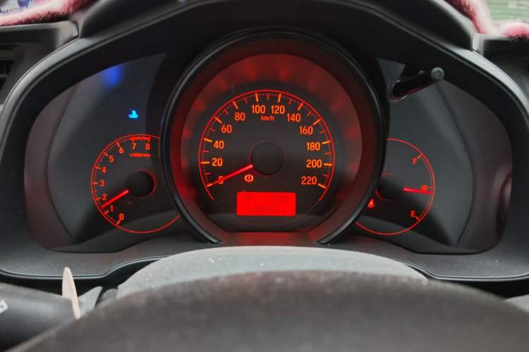 Used Honda Fit 2016 1.5L LX CVT Comfort Model Instrument Cluster