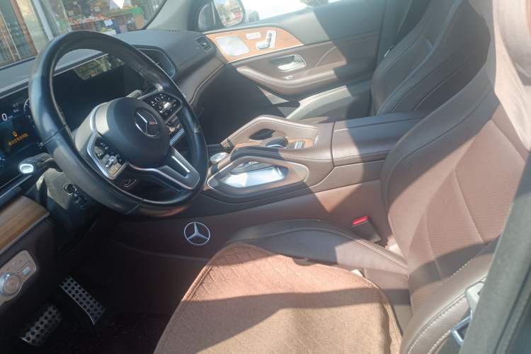 Used Mercedes-Benz GLS  Left Front Seat