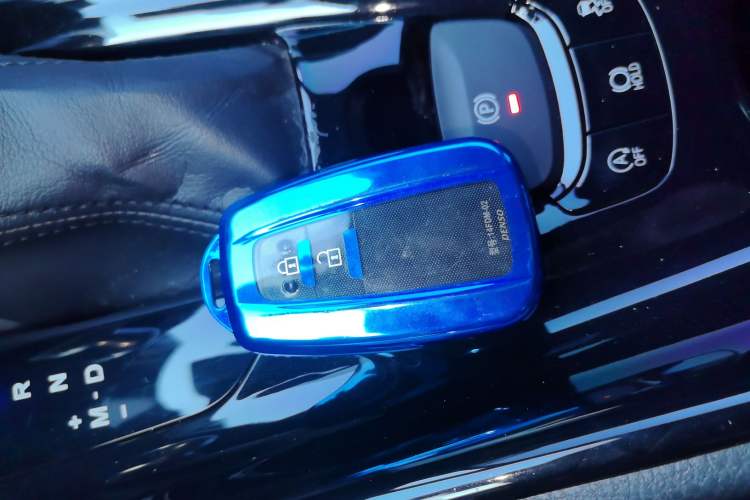 Used Toyota C-HR 2018 2.0L Luxury Edition China V Standard