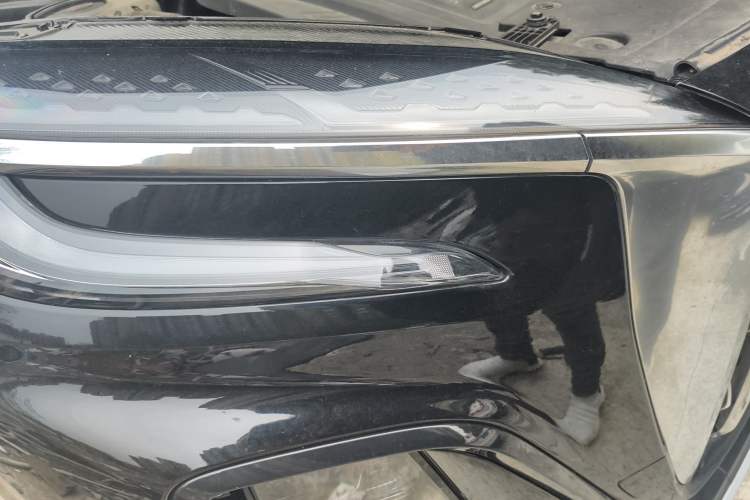 Used Hongqi HS3 2023 1.5T Two-Wheel Drive Shanwei Edition HEV
