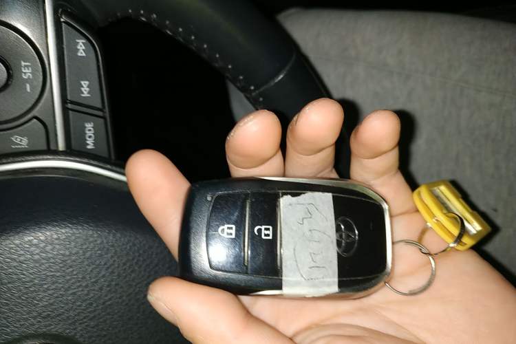 Used Toyota Venza 2023 2.0L CVT Two-Wheel Drive Luxury Edition