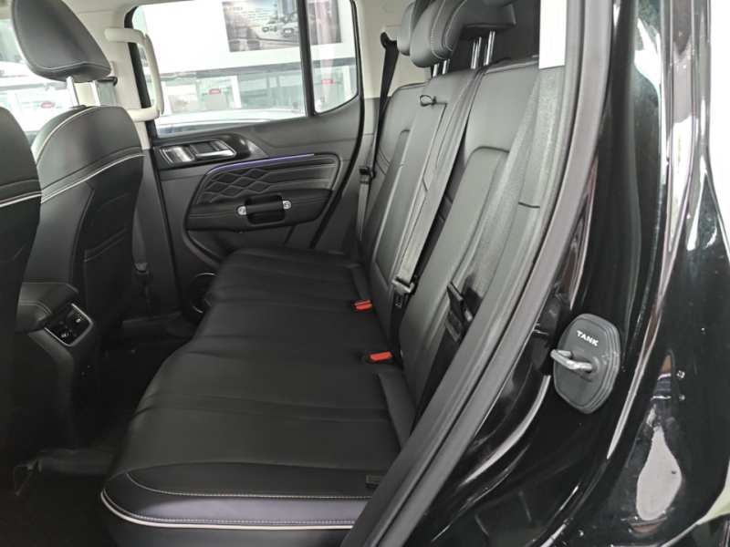 Used Tank 300 2021 City Edition 2.0T—Truly Stylish — 16