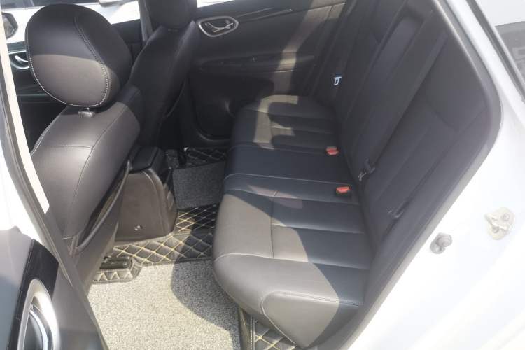 Used Nissan Sylphy 2019 1.6XV CVT Smart Connect Luxury Edition China VI Standard