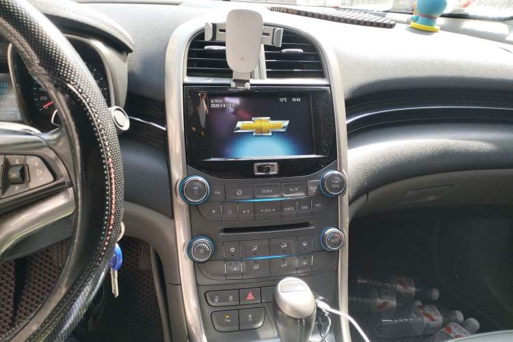 Used Chevrolet Malibu 2012 2.4L Automatic Luxury Edition Audio And AC Panel