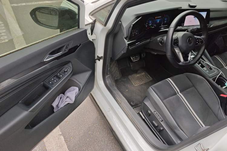 Used Volkswagen Golf 2021 280TSI DSG R-Line
