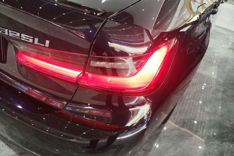 Used BMW 3 Series 2022 Updated 325Li M Sport Package Right Rear Taillight