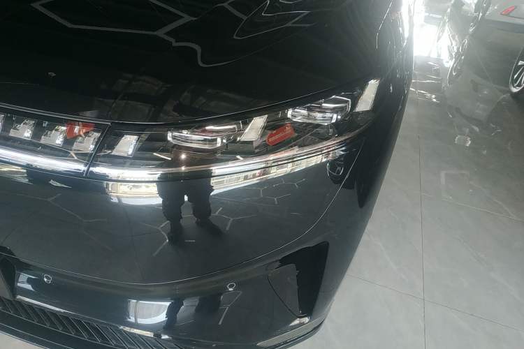 Used Dongfeng eπ eπ008 2025 210 Ultra LikeYi Edition 5-Seater
