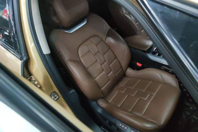 Used DS 5 2015 1.8T Prestige Edition THP200