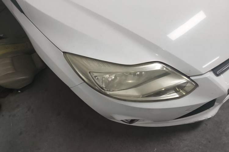 Used Ford Focus 2012 Sedan 1.6L Automatic Fashion Edition