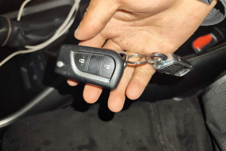 Used Toyota Wildlander 2020 2.0L CVT Two-Wheel Drive Leading Edition Vehicle Key