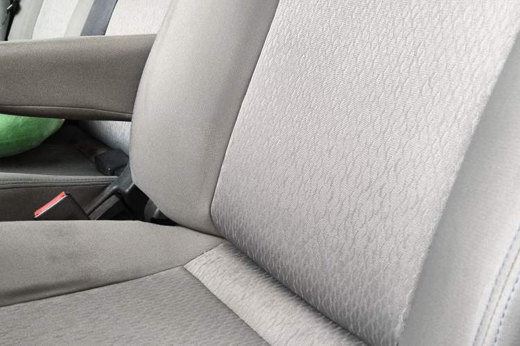 Used Foton Toano 2019 2.5T E7 (5.6 meters) 6-seater 4J25TC3