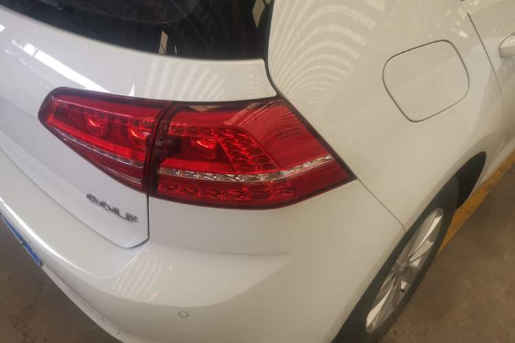 Used Volkswagen Golf 2016 1.6L Automatic Fashion Model Right Rear Taillight